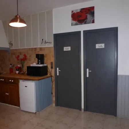 Le Chat Botte Perpignan Exterior photo